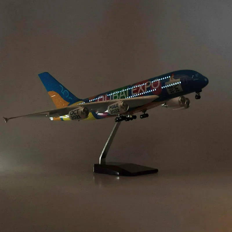 1/160 scale Emirates EXPO A380 - đánh giá và giá Model Kit Planes